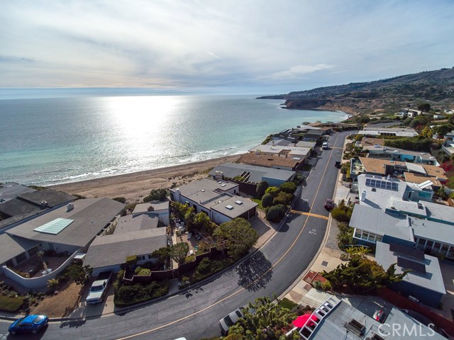 4111 Sea Horse Lane, Rancho Palos Verdes, California 90275, 2 Bedrooms Bedrooms, ,1 BathroomBathrooms,Residential,Sold,Sea Horse,PV18037874