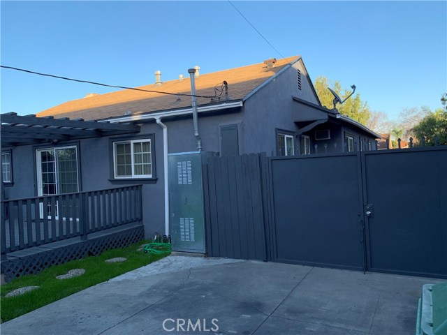 3 Bed Home for Sale in Los Angeles, California