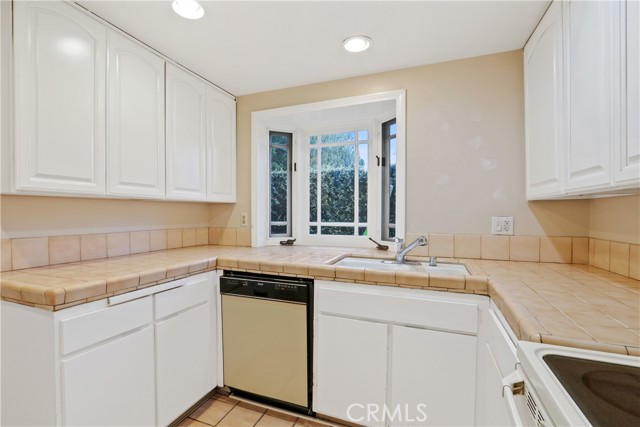 27947 Ridgecove Court, Rancho Palos Verdes, California 90275, 3 Bedrooms Bedrooms, ,1 BathroomBathrooms,Residential,Sold,Ridgecove,SB21126707