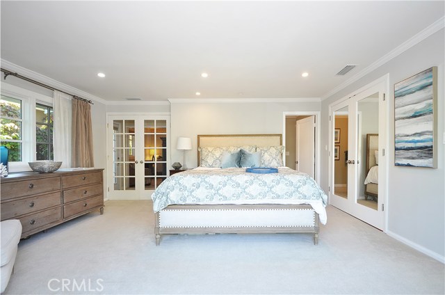 1133 8th Street, Hermosa Beach, California 90254, 3 Bedrooms Bedrooms, ,1 BathroomBathrooms,Residential,Sold,8th,SB18253639