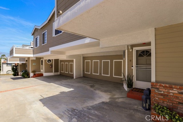 1924 Mathews Avenue, Redondo Beach, California 90278, 3 Bedrooms Bedrooms, ,2 BathroomsBathrooms,Residential,Sold,Mathews,SB21069935