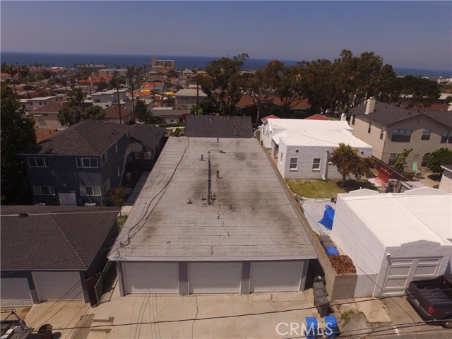 912 Juanita Avenue, Redondo Beach, California 90277, ,Residential Income,Sold,Juanita,SB17082034