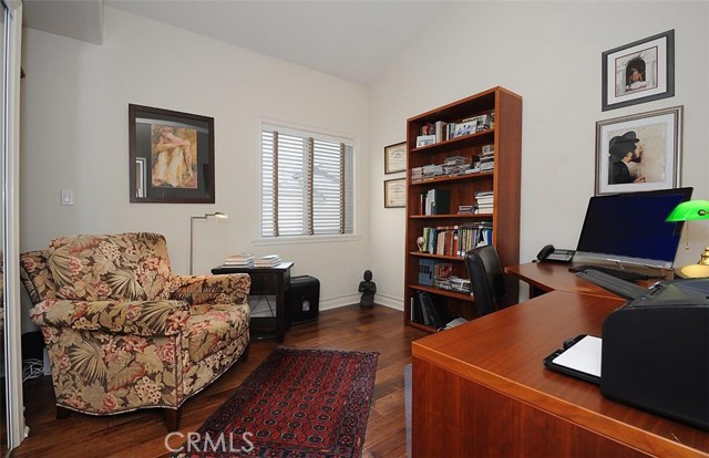 2111 Marshallfield Lane, Redondo Beach, California 90278, 4 Bedrooms Bedrooms, ,2 BathroomsBathrooms,Residential,Sold,Marshallfield,SB19132481