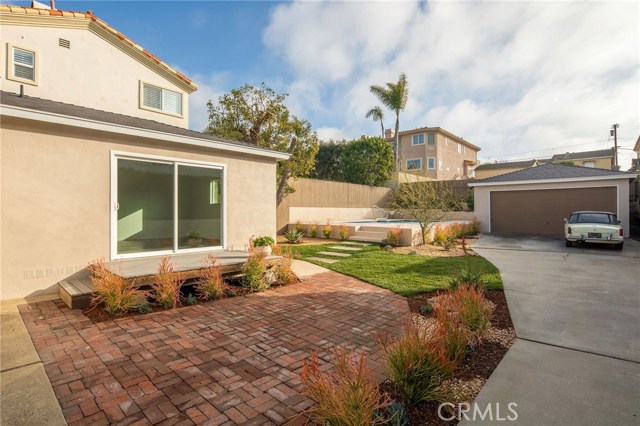 1510 Voorhees Avenue, Manhattan Beach, California 90266, 3 Bedrooms Bedrooms, ,2 BathroomsBathrooms,Residential,Sold,Voorhees,SB19006422