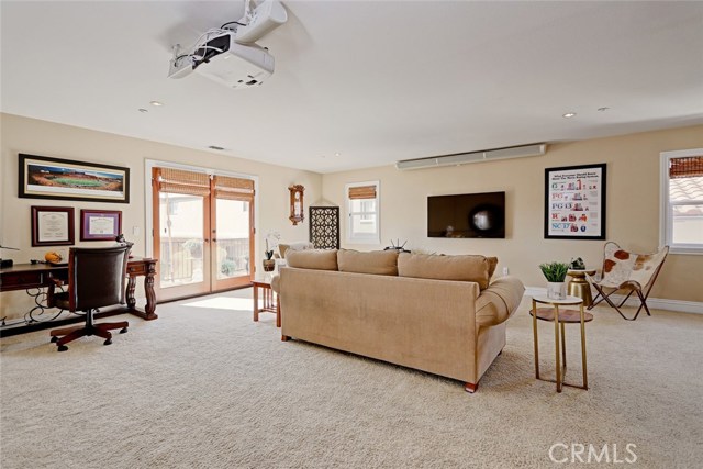 502 Juanita Avenue, Redondo Beach, California 90277, 3 Bedrooms Bedrooms, ,3 BathroomsBathrooms,Residential,Sold,Juanita,SB18028945