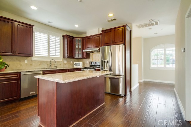 611 Pacific Coast, Redondo Beach, California 90277, 5 Bedrooms Bedrooms, ,4 BathroomsBathrooms,Residential,Sold,Pacific Coast,OC17213002