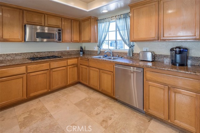 2218 Harriman Lane, Redondo Beach, California 90278, 4 Bedrooms Bedrooms, ,2 BathroomsBathrooms,Residential,Sold,Harriman,SB18191615