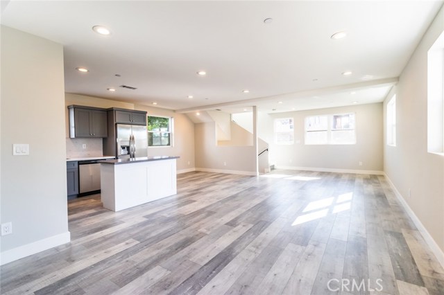 Income Home for Sale in Los Angeles, California