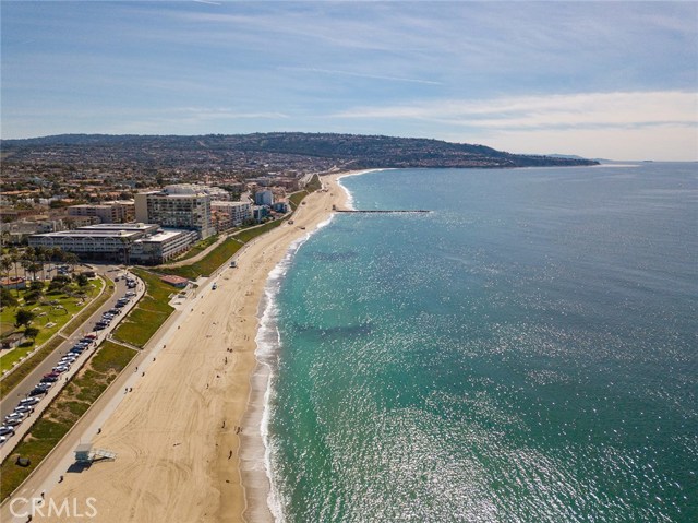 2215 Curtis Avenue, Redondo Beach, California 90278, 3 Bedrooms Bedrooms, ,1 BathroomBathrooms,Residential,Sold,Curtis,SB19017345