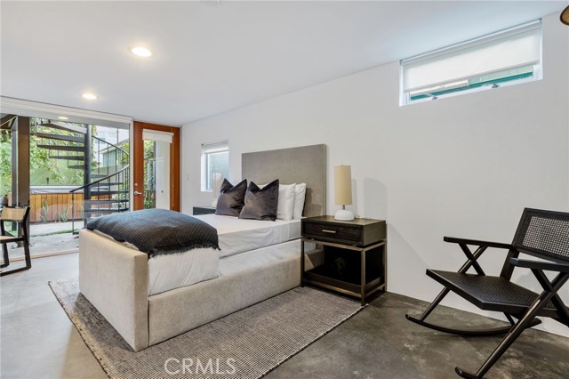 464 34th Street, Manhattan Beach, California 90266, 4 Bedrooms Bedrooms, ,3 BathroomsBathrooms,Residential,Sold,34th,SB21028091