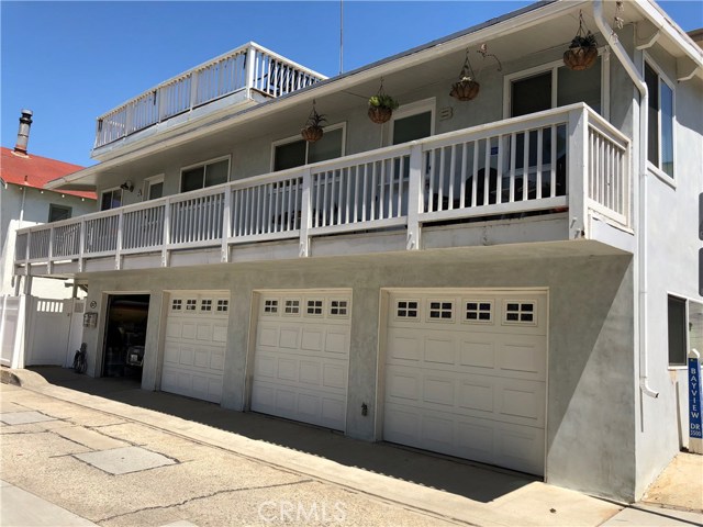 217 35th Place, Manhattan Beach, California 90266, ,Residential Income,Sold,35th,SB18091741