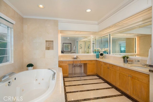 24 San Clemente Drive, Rancho Palos Verdes, California 90275, 4 Bedrooms Bedrooms, ,4 BathroomsBathrooms,Residential,Sold,San Clemente,WS18124631