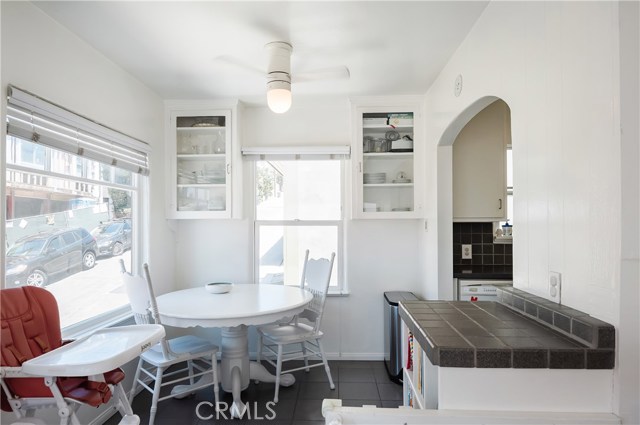 216 36th Street, Manhattan Beach, California 90266, 2 Bedrooms Bedrooms, ,2 BathroomsBathrooms,Residential,Sold,36th,SB20149445