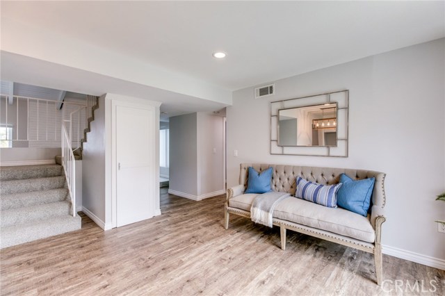 719 Prospect Avenue, Redondo Beach, California 90277, 4 Bedrooms Bedrooms, ,1 BathroomBathrooms,Residential,Sold,Prospect,SB19099865