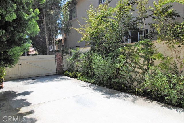 Play space between front yard and bonus room