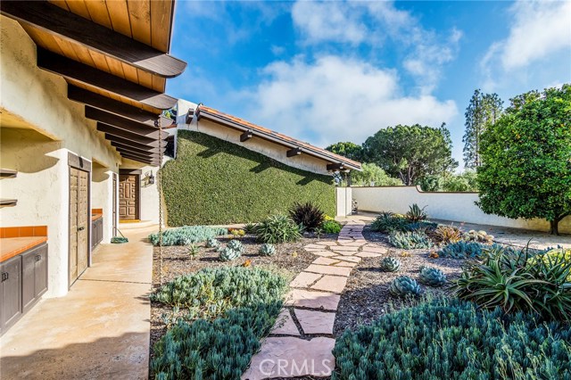 982 Paseo La Cresta, Palos Verdes Estates, California 90274, 5 Bedrooms Bedrooms, ,4 BathroomsBathrooms,Residential,Sold,Paseo La Cresta,PV18170778