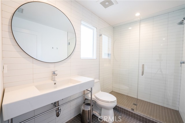 2d5be785 Ce97 4117 B417 Ea11ce8883ed