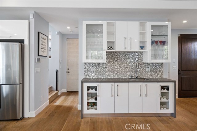 2019 Farrell Avenue, Redondo Beach, California 90278, 4 Bedrooms Bedrooms, ,4 BathroomsBathrooms,Residential,Sold,Farrell,SB20115506