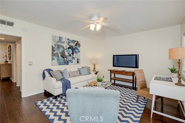 1750 Dixon Street, Redondo Beach, California 90278, 3 Bedrooms Bedrooms, ,2 BathroomsBathrooms,Residential,Sold,Dixon,SB18239071
