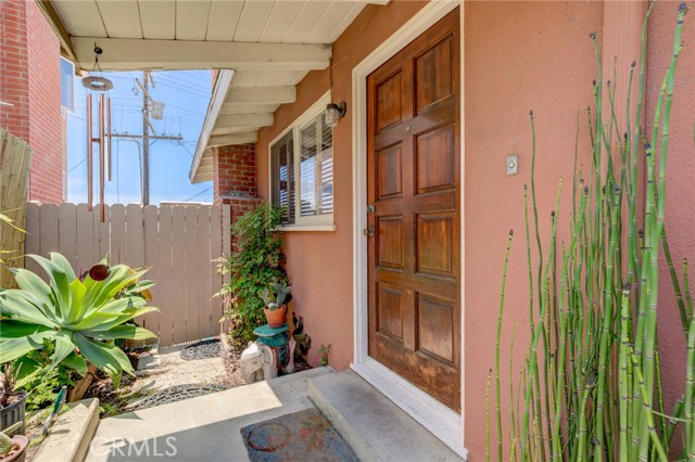 1965 Manhattan Avenue, Hermosa Beach, California 90254, 3 Bedrooms Bedrooms, ,2 BathroomsBathrooms,Residential,Sold,Manhattan,SB20021506