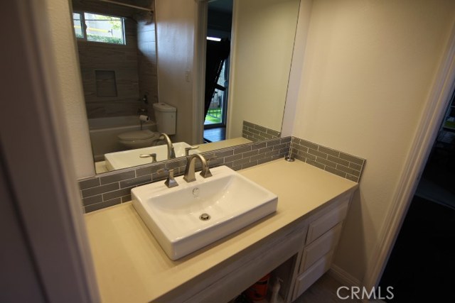 2200 Mathews Avenue, Redondo Beach, California 90278, 3 Bedrooms Bedrooms, ,2 BathroomsBathrooms,Residential,Sold,Mathews,SB17088942