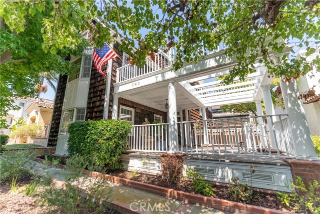 Photo of 240 Roycroft Avenue, Long Beach, CA 90803