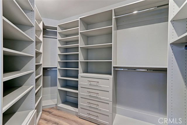 404 Lucia, Redondo Beach, California 90277, 4 Bedrooms Bedrooms, ,3 BathroomsBathrooms,Residential,Sold,Lucia,SB17221767