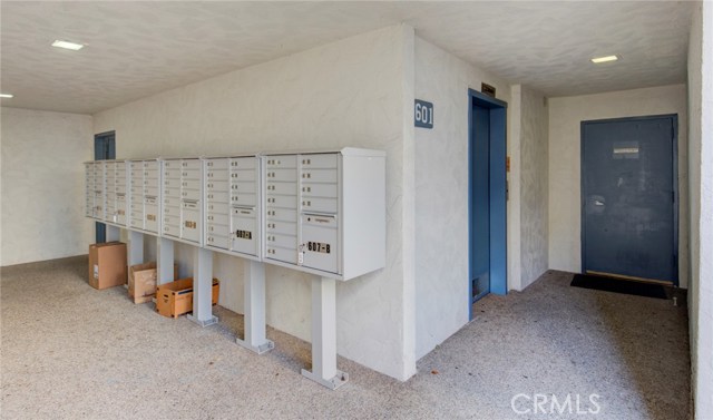 601 Prospect Avenue, Redondo Beach, California 90277, 2 Bedrooms Bedrooms, ,1 BathroomBathrooms,Residential,Sold,Prospect,SB18289971