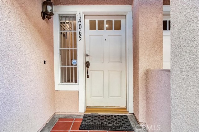 3 Bed Home for Sale in Hawthorne, California