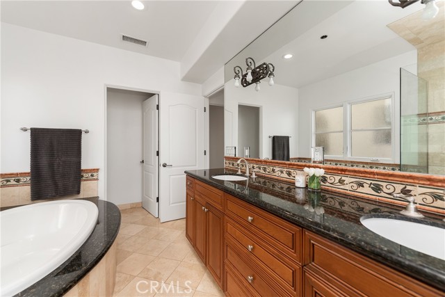 3104 Alma Avenue, Manhattan Beach, California 90266, 3 Bedrooms Bedrooms, ,4 BathroomsBathrooms,Residential,Sold,Alma,SB21051698