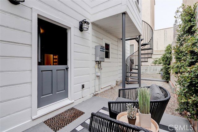 ~Perfection down to the Dutch Door~