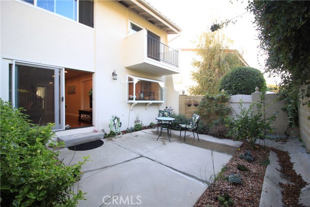 17 Via Granada, Rolling Hills Estates, California 90274, 3 Bedrooms Bedrooms, ,3 BathroomsBathrooms,Residential,Sold,Via Granada,PV20230714
