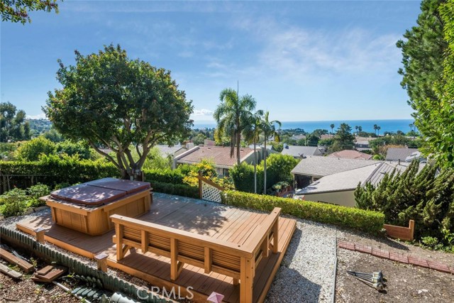 2316 Via Carrillo, Palos Verdes Estates, California 90274, 4 Bedrooms Bedrooms, ,3 BathroomsBathrooms,Residential,Sold,Via Carrillo,PV18043994