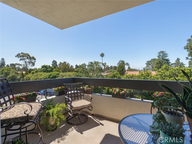 5965 Peacock Ridge Road, Rancho Palos Verdes, California 90275, 2 Bedrooms Bedrooms, ,2 BathroomsBathrooms,Residential,Sold,Peacock Ridge,SB21175513