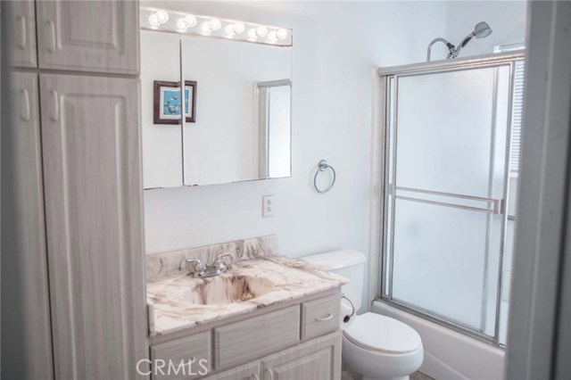 312 Francisca Avenue, Redondo Beach, California 90277, 3 Bedrooms Bedrooms, ,2 BathroomsBathrooms,Residential,Sold,Francisca,SB17055160
