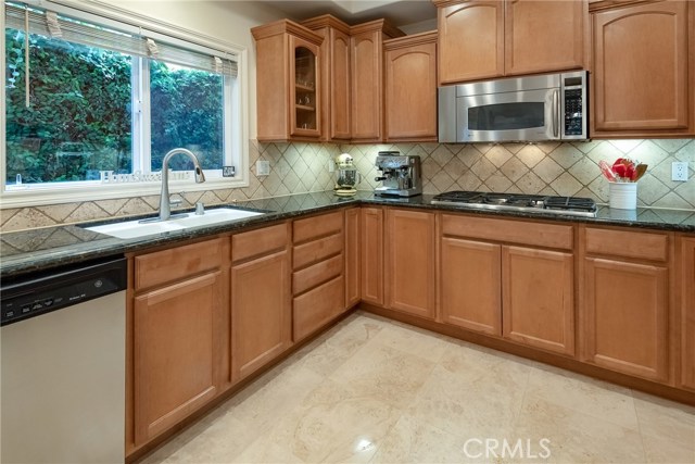 1729 Haynes, Redondo Beach, California 90278, 4 Bedrooms Bedrooms, ,2 BathroomsBathrooms,Residential,Sold,Haynes,PV19118048