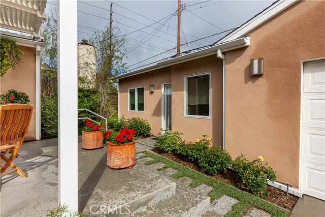 2703 Spreckels Lane, Redondo Beach, California 90278, 4 Bedrooms Bedrooms, ,3 BathroomsBathrooms,Residential,Sold,Spreckels,PW20057811