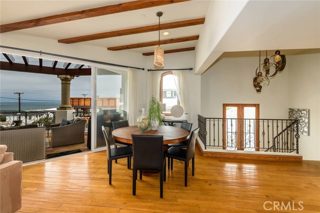 2934 Hermosa Avenue, Hermosa Beach, California 90254, 3 Bedrooms Bedrooms, ,3 BathroomsBathrooms,Residential,Sold,Hermosa,SB18080903