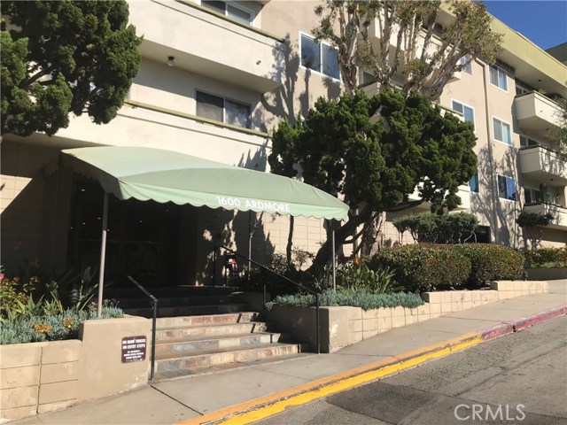 1600 Ardmore Avenue, Hermosa Beach, California 90254, 2 Bedrooms Bedrooms, ,2 BathroomsBathrooms,Residential,Sold,Ardmore,SB19032403