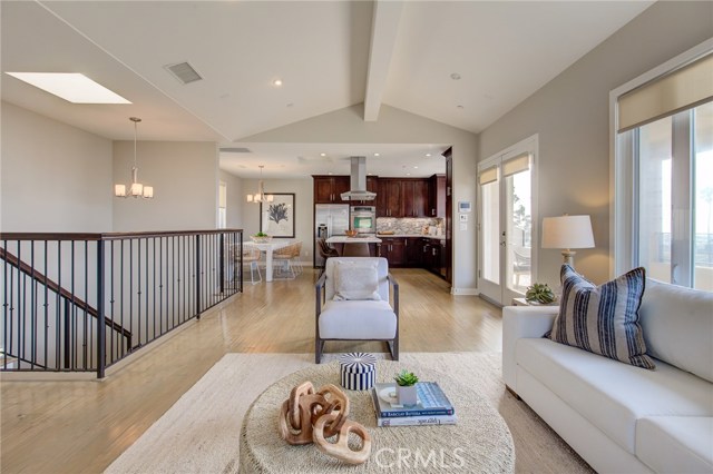 931 1st Street, Hermosa Beach, California 90254, 3 Bedrooms Bedrooms, ,2 BathroomsBathrooms,Residential,Sold,1st,SB19229555