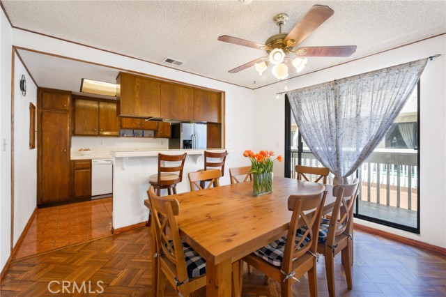 Balcony off of dining room