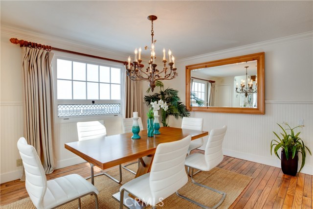 225 15th Street, Manhattan Beach, California 90266, 4 Bedrooms Bedrooms, ,1 BathroomBathrooms,Residential,Sold,15th,SB20180617
