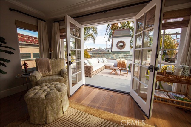 515 23rd Street, Manhattan Beach, California 90266, 3 Bedrooms Bedrooms, ,3 BathroomsBathrooms,Residential,Sold,23rd,SB21052388