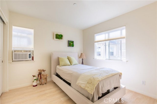 1800 Pacific Coast, Redondo Beach, California 90277, 4 Bedrooms Bedrooms, ,3 BathroomsBathrooms,Residential,Sold,Pacific Coast,PV20134664