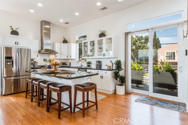 2122 Harriman Lane, Redondo Beach, California 90278, 3 Bedrooms Bedrooms, ,1 BathroomBathrooms,Residential,Sold,Harriman,SB21082053
