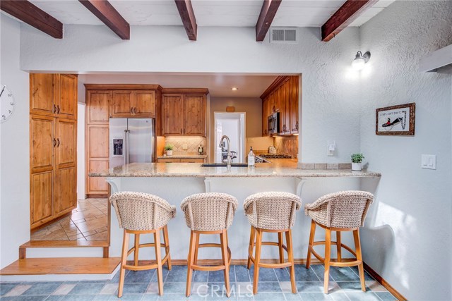 2215 Glick Court, Redondo Beach, California 90278, 4 Bedrooms Bedrooms, ,2 BathroomsBathrooms,Residential,Sold,Glick,SB18233493
