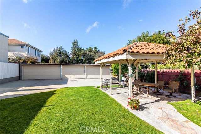 2405 Fisk Lane, Redondo Beach, California 90278, ,Residential Income,Sold,Fisk,SB19091809