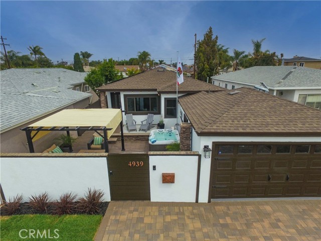 4 Bed Home for Sale in Hawthorne, California