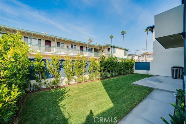 111 Vista Del Mar, Redondo Beach, California 90277, 3 Bedrooms Bedrooms, ,2 BathroomsBathrooms,Residential,Sold,Vista Del Mar,SB20065675