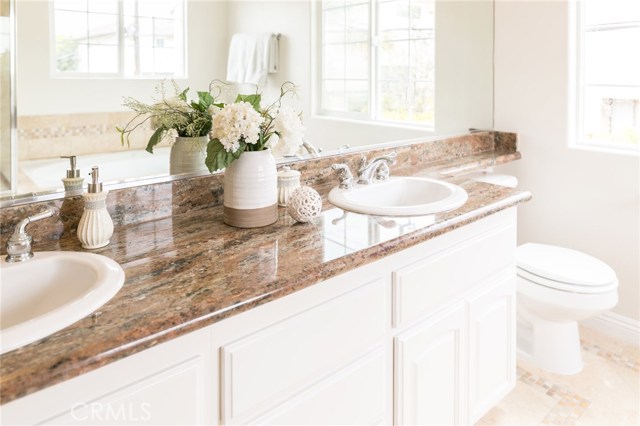 2515 Voorhees Avenue, Redondo Beach, California 90278, 4 Bedrooms Bedrooms, ,4 BathroomsBathrooms,Residential,Sold,Voorhees,SB18062969